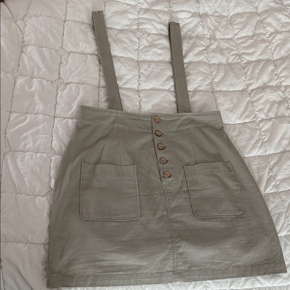 Stylish light green/grey Suspender Skirt with Pockets